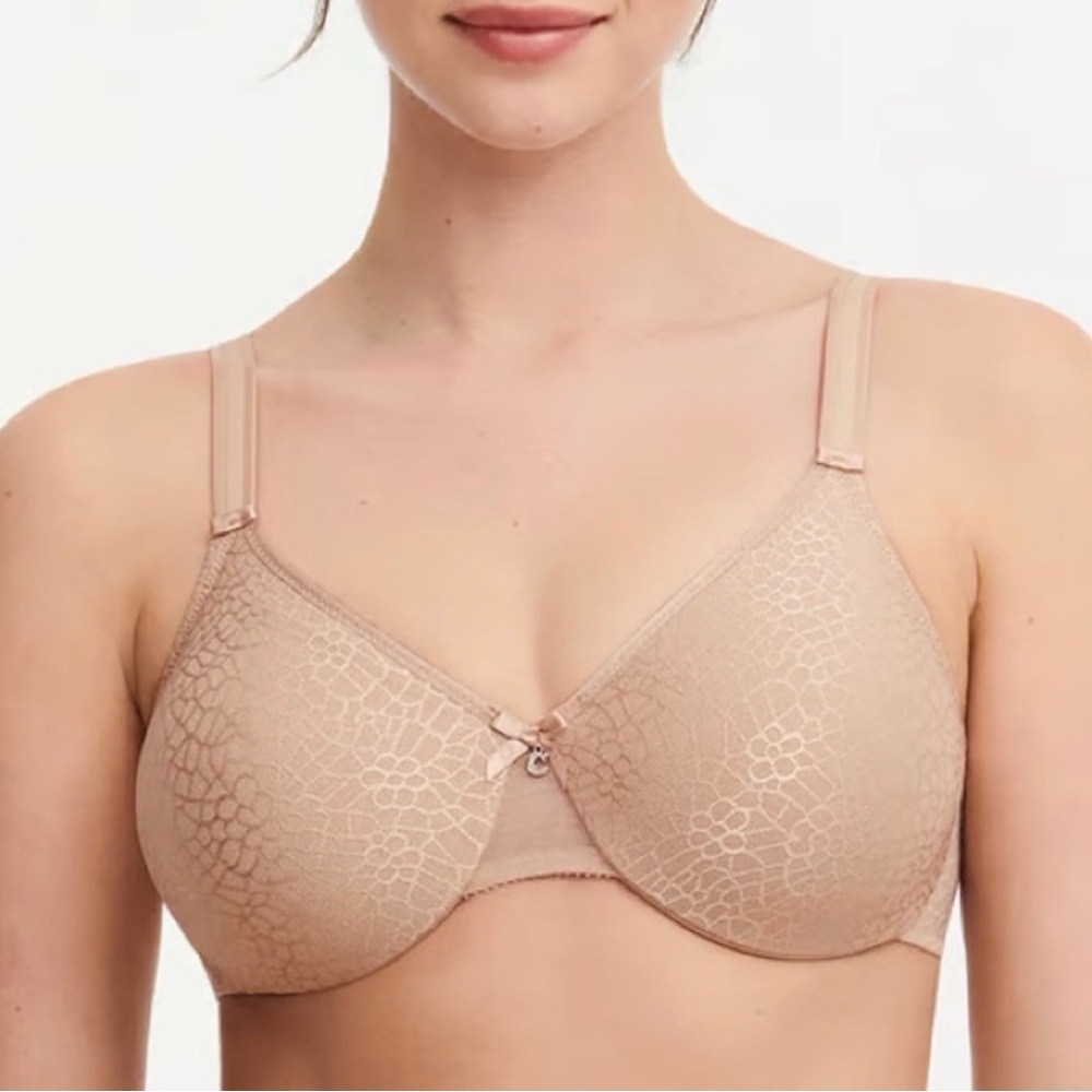 Chantelle Beige Lace Underwire T-Shirt Bra